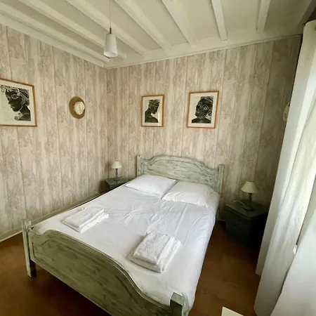 Гостевой дом Maison Du Sentier Du Littoral Гюжан-Местрас