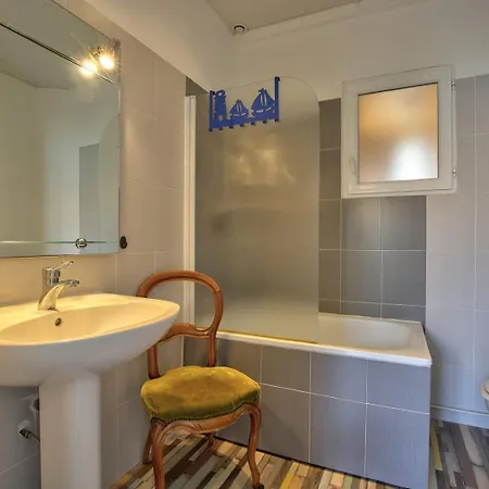 Гостевой дом Maison Du Sentier Du Littoral